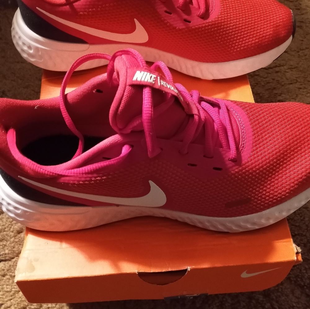 Nike